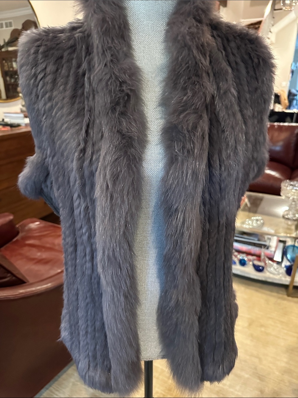 Luxury Women's Rabbit Fur Vest - Slate Gray - large - Picture 5 of 5